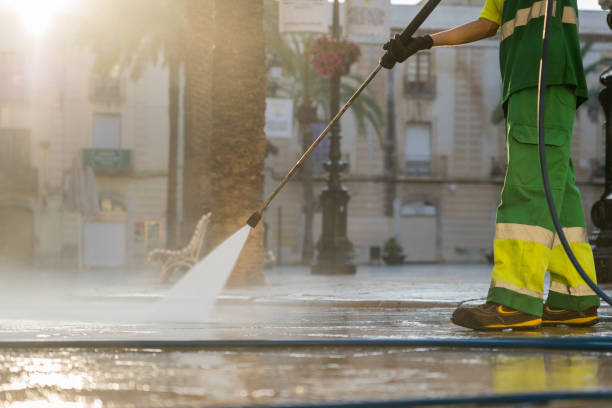 Best Roof Washing  in Ingram, TX